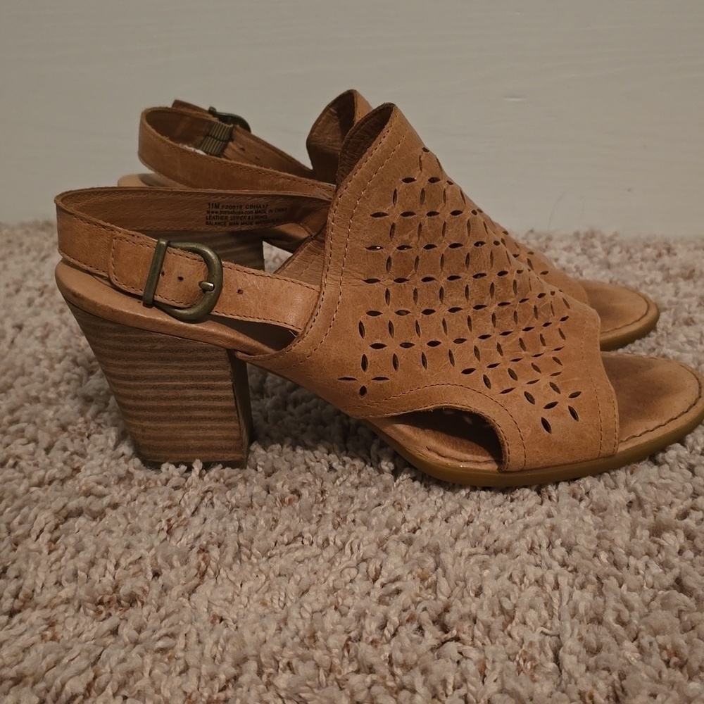 Born Leather Peep Toe Women's Tan Heeled Sandals Size 11 (07gw1) - Picture 2 of 10